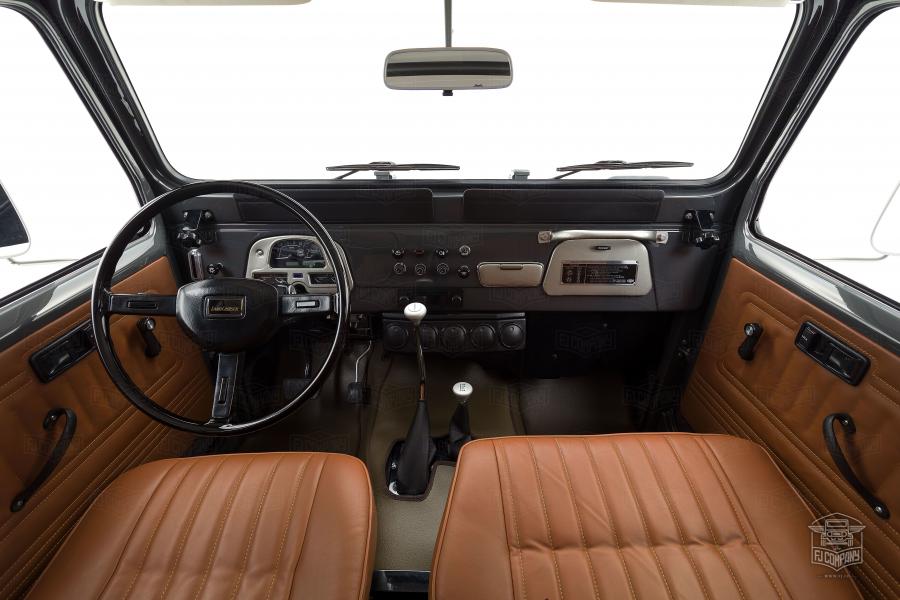 Торпедо Toyota Land Cruiser Todd Snyder Edition (FJ43, 52930) 2020 года  (фото 18 из 58)